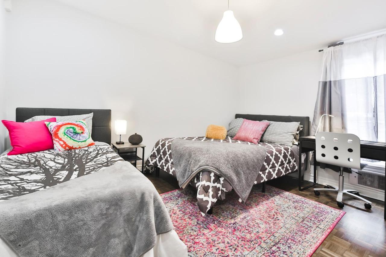 Free Parking And Central Location Montreal Ngoại thất bức ảnh