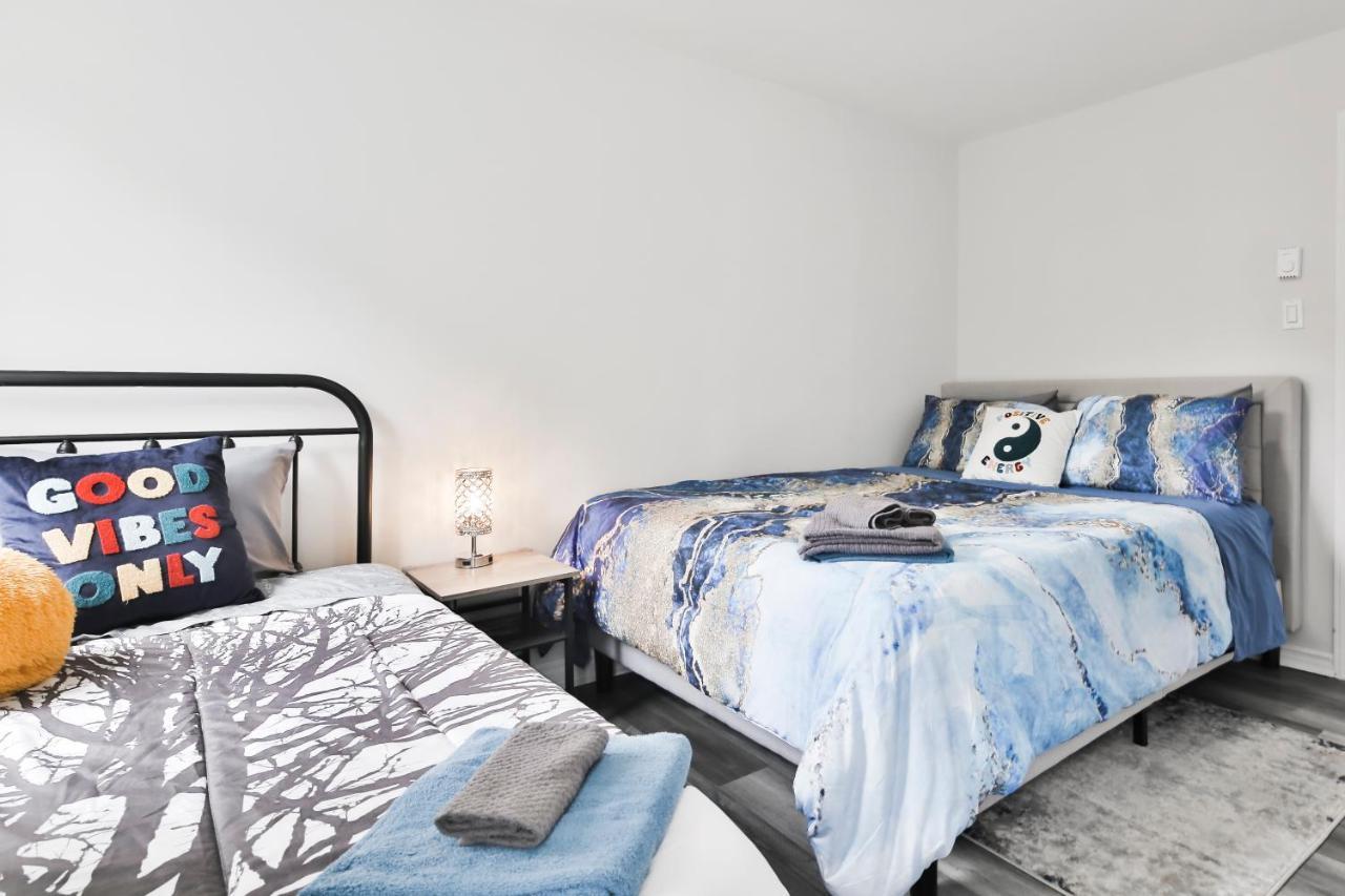 Free Parking And Central Location Montreal Ngoại thất bức ảnh