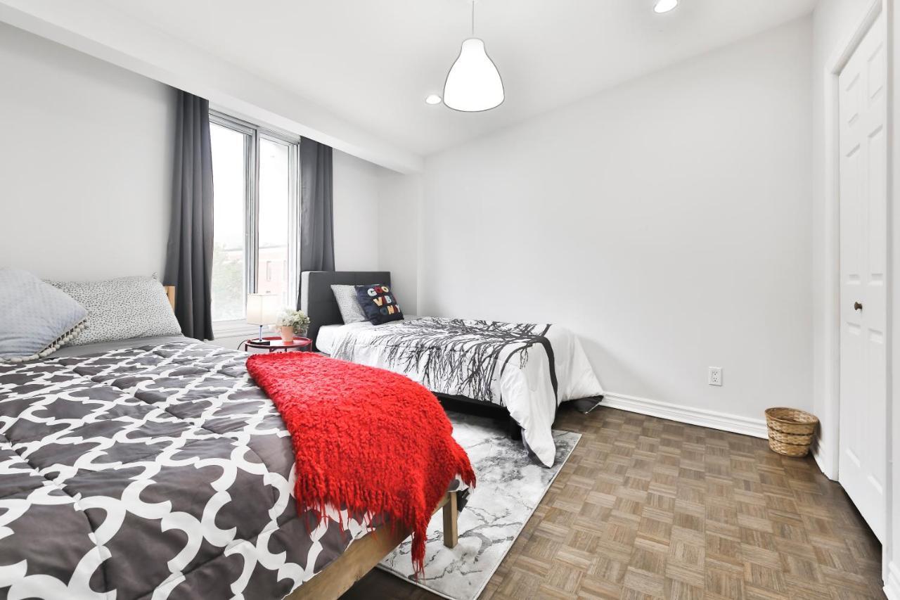 Free Parking And Central Location Montreal Ngoại thất bức ảnh