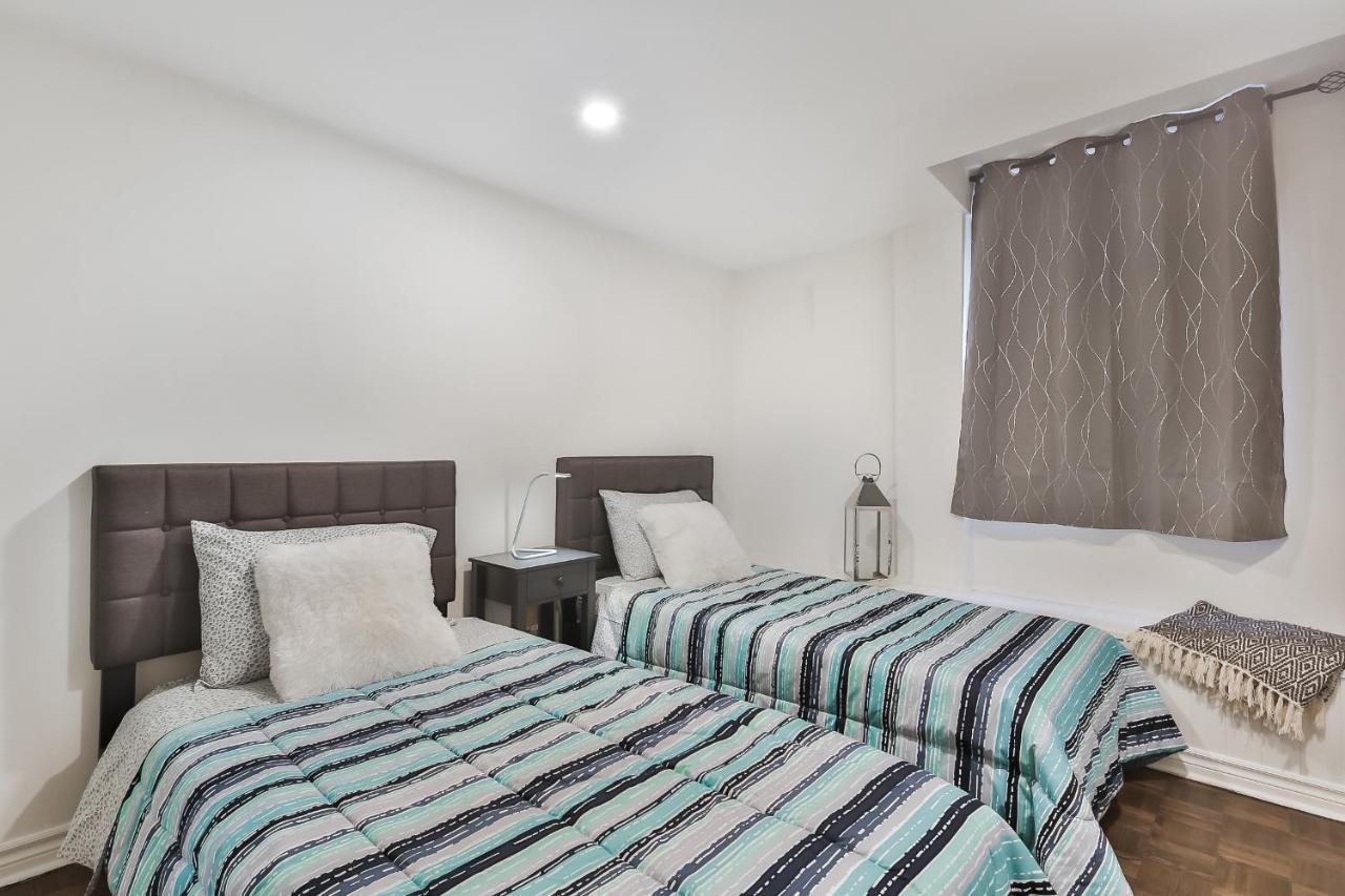 Free Parking And Central Location Montreal Ngoại thất bức ảnh