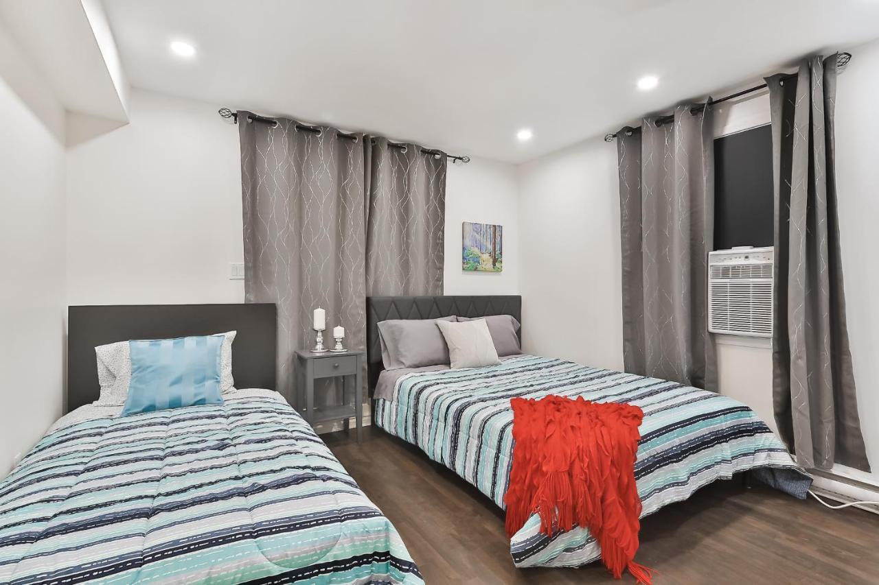 Free Parking And Central Location Montreal Ngoại thất bức ảnh